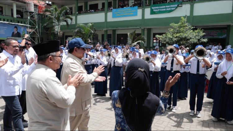 Prabowo Tegaskan Pemerintah Tanggung Jawab Penuh Atas MBG, Perketat Pengawasan untuk 0 Penyimpangan