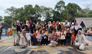 Sambut Ramadhan, PAUD Nurani Bunda 2 Gelar Outing Class Di Kolam Renang Sigoak